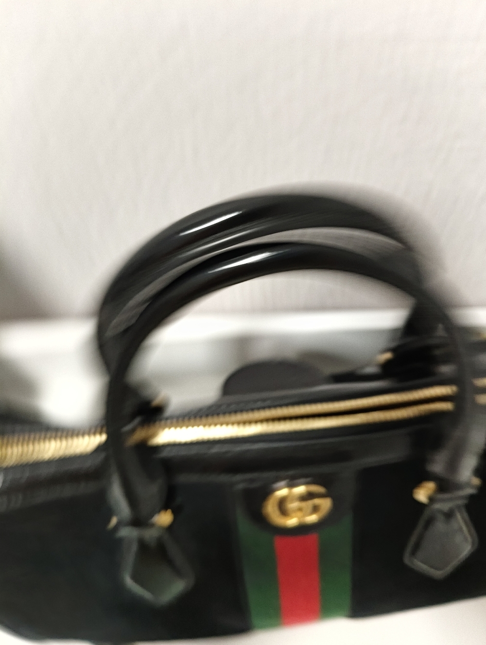 Gucci Black Velvet Top Handle Satchel with Green-Red Stripe - Picture 8 of 9